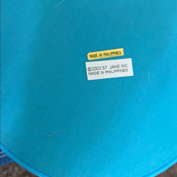 Retro Vintage Sewing Basket Pincushion - Picture 6 of 7